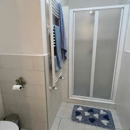 Apartment Villino Indipendente Con Vista Mare In Locazione Ad Ospedaletti *