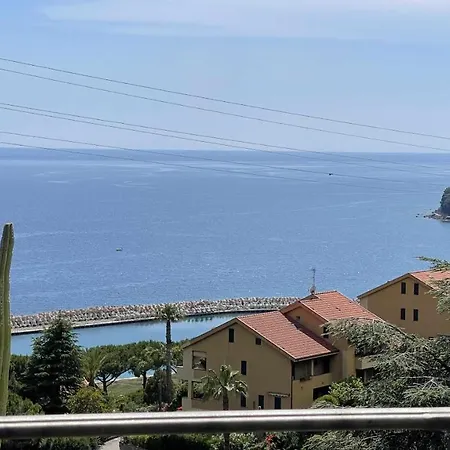 Apartment Villino Indipendente Con Vista Mare In Locazione Ad Ospedaletti *