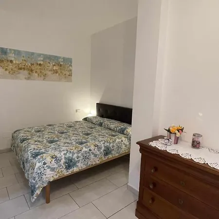 Villino Indipendente Con Vista Mare In Locazione Ad Ospedaletti Διαμέρισμα