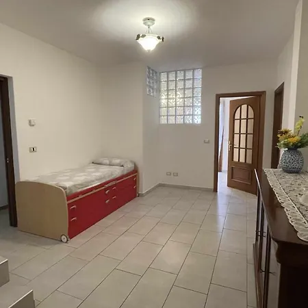 Villino Indipendente Con Vista Mare In Locazione Ad Ospedaletti Apartment Imperia