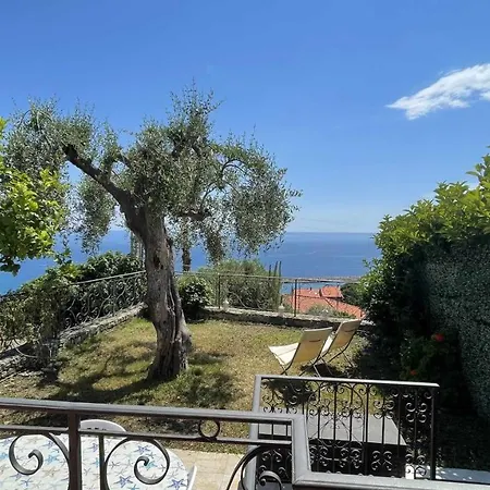 Villino Indipendente Con Vista Mare In Locazione Ad Ospedaletti Apartment