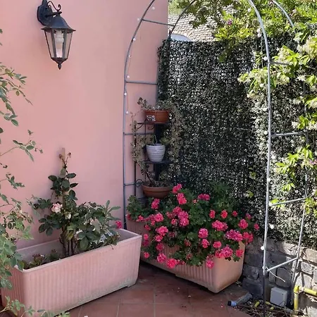 Villino Indipendente Con Vista Mare In Locazione Ad Ospedaletti